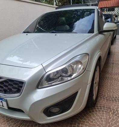 VOLVO C30 2.0 GASOLINA 2P AUTOMÁTICO